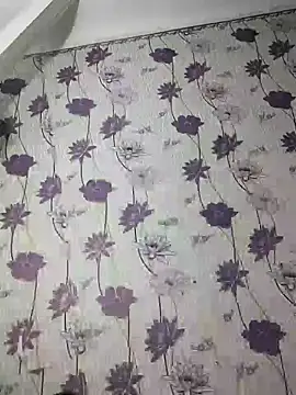 Snapshot of SweetLeila40 chatting on 02-12-25, 09:22 SweetLeila40 online show from 02-12-25, 09:22