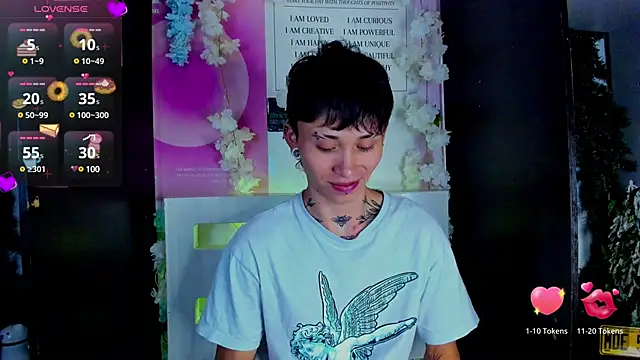 Snapshot of juniior_2311_ chatting on 02-16-25, 09:05 juniior 2311 online show from 02-16-25, 09:05