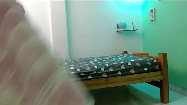 evaleribigtits18 online show from 03-23-26, 02:04