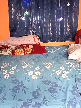 Snapshot of Hot_Urvi chatting on 11-09-25, 02:26 Hot Urvi online show from 11-09-25, 02:26