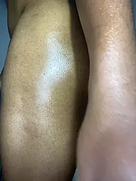 Snapshot of incognitobdy chatting on 02-21-25, 11:43 incognitobdy online show from 02-21-25, 11:43