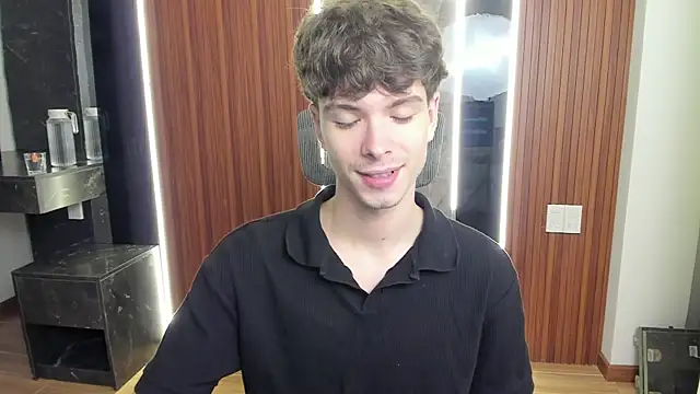 calvin love you online show from 03-31-26, 05:13