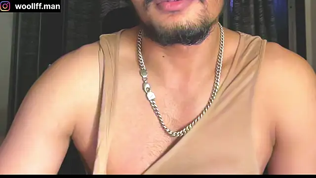 Snapshot of dickpois0n chatting on 12-23-24, 06:27 dickpois0n online show from 12-23-24, 06:27