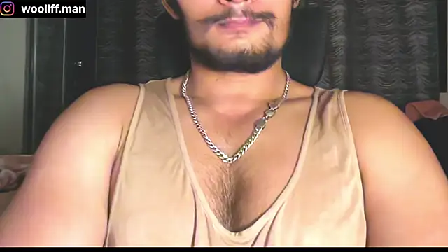 Snapshot of dickpois0n chatting on 12-25-24, 06:30 dickpois0n online show from 12-25-24, 06:30