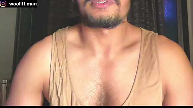 Snapshot of dickpois0n chatting on 12-28-24, 06:29 dickpois0n online show from 12-28-24, 06:29