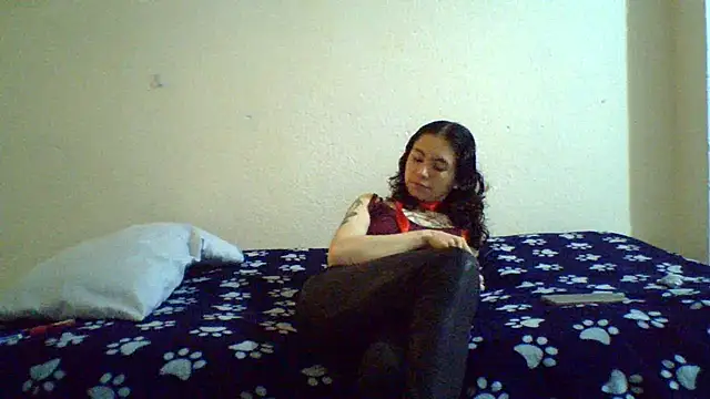 Snapshot of CELEna098rs707 chatting on 06-27-26, 08:36 CELEna098rs707 online show from 06-27-26, 08:36