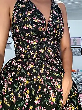 Snapshot of BlairSamy chatting on 02-25-25, 07:47 BlairSamy online show from 02-25-25, 07:47