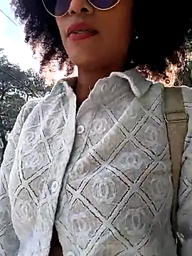 Snapshot of BlairSamy chatting on 03-18-25, 09:10 BlairSamy online show from 03-18-25, 09:10