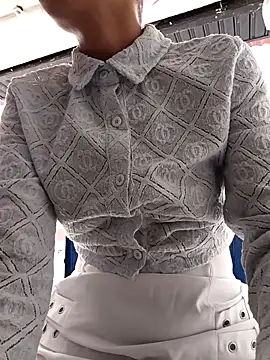 Snapshot of BlairSamy chatting on 09-12-25, 05:13 BlairSamy online show from 09-12-25, 05:13