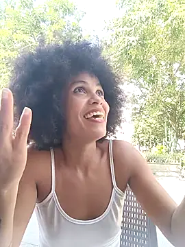 Snapshot of BlairSamy chatting on 10-16-25, 07:26 BlairSamy online show from 10-16-25, 07:26