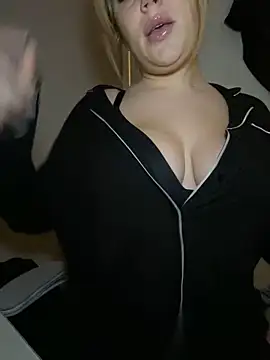 Snapshot of lilylush24 chatting on 01-07-25, 08:03 lilylush24 online show from 01-07-25, 08:03