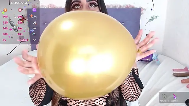 Snapshot of lin_jayani chatting on 02-20-26, 09:37 lin jayani online show from 02-20-26, 09:37