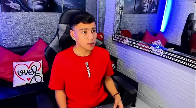 salvadorgomezx online show from 01-03-25, 09:36