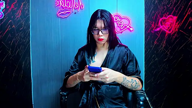 Snapshot of beverly_campbellxxx chatting on 01-17-25, 06:12 beverly campbellxxx online show from 01-17-25, 06:12