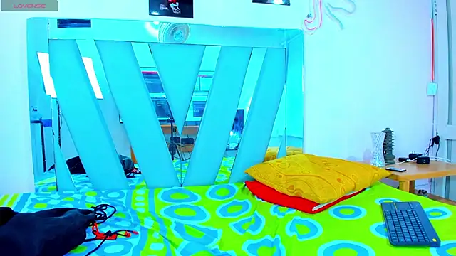 Snapshot of beverly_campbellxxx chatting on 01-25-25, 12:06 beverly campbellxxx online show from 01-25-25, 12:06