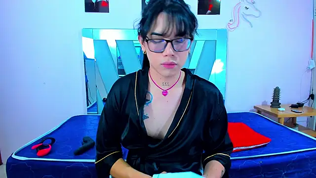 Snapshot of beverly_campbellxxx chatting on 02-03-25, 12:15 beverly campbellxxx online show from 02-03-25, 12:15