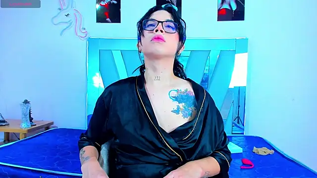 Snapshot of beverly_campbellxxx chatting on 02-07-25, 12:20 beverly campbellxxx online show from 02-07-25, 12:20