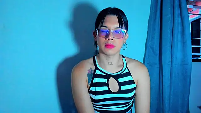 Snapshot of beverly_campbellxxx chatting on 10-03-25, 10:40 beverly campbellxxx online show from 10-03-25, 10:40