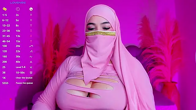 Tahiraa  online show from 02-12-25, 04:11