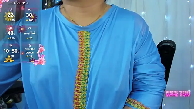 Snapshot of Falak-Yasin chatting on 04-24-26, 11:45 Falak-Yasin online show from 04-24-26, 11:45