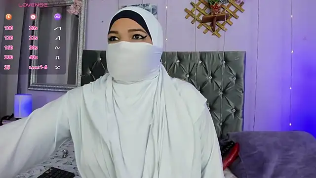 Snapshot of Falak-Yasin chatting on 05-30-26, 12:13 Falak-Yasin online show from 05-30-26, 12:13