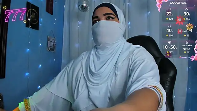 Snapshot of Falak-Yasin chatting on 07-28-26, 12:48 Falak-Yasin online show from 07-28-26, 12:48