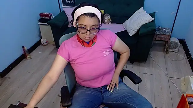 X CHERRY XX online show from 07-18-26, 11:41