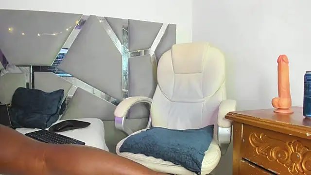 Arii xxx online show from 02-16-25, 03:15