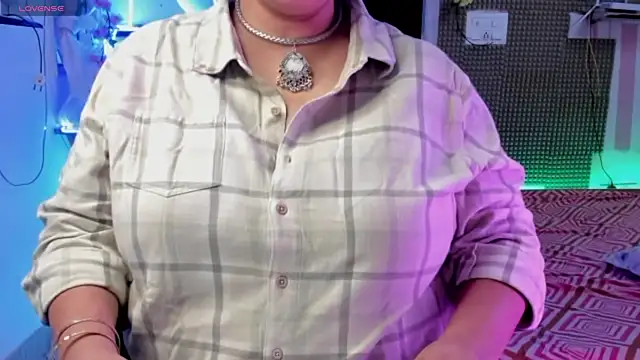 Gulabi Queen online show from 03-02-25, 02:43