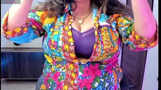 Gulabi Queen online show from 03-22-25, 11:00