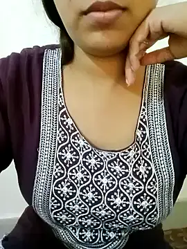 Arohi is Live online show from 01-15-25, 09:02