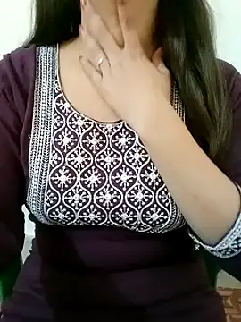 Arohi is Live online show from 01-28-25, 08:36