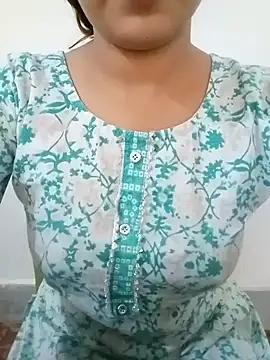 Arohi is Live online show from 03-01-25, 07:30