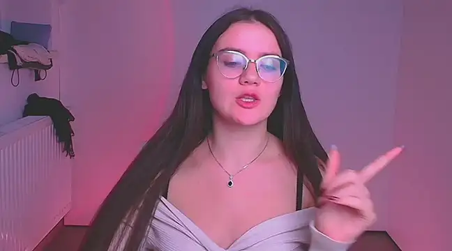 Josephine jo online show from 12-19-24, 01:28