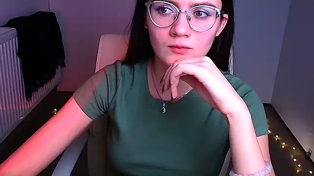 Josephine jo online show from 12-20-24, 10:22