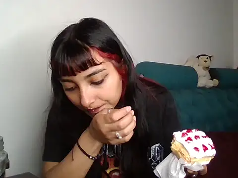 Snapshot of annibaby_88 chatting on 10-12-25, 08:08 annibaby 88 online show from 10-12-25, 08:08