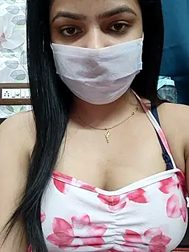 Snapshot of Myloveurvi chatting on 10-26-25, 11:38 Myloveurvi online show from 10-26-25, 11:38