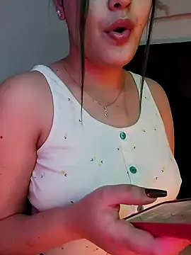 Snapshot of im_here- chatting on 12-14-25, 06:12 im here- online show from 12-14-25, 06:12