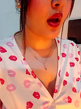 Snapshot of im_here- chatting on 01-31-26, 07:34 im here- online show from 01-31-26, 07:34