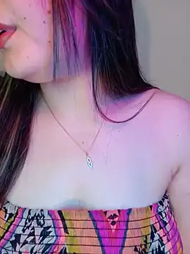 Snapshot of im_here- chatting on 06-15-26, 04:53 im here- online show from 06-15-26, 04:53