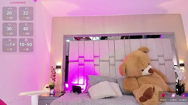  SofiaCortez  online show from 03-18-25, 04:26
