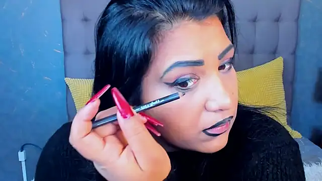 AmyCubes online show from 11-21-25, 09:19