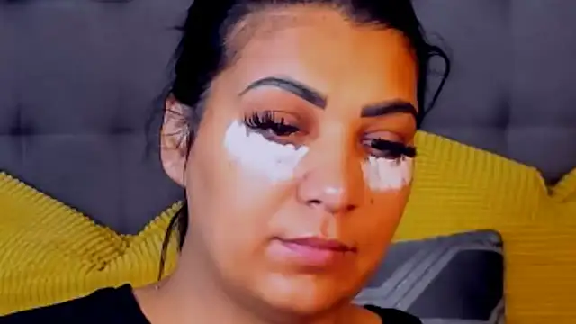 AmyCubes online show from 02-09-26, 04:05