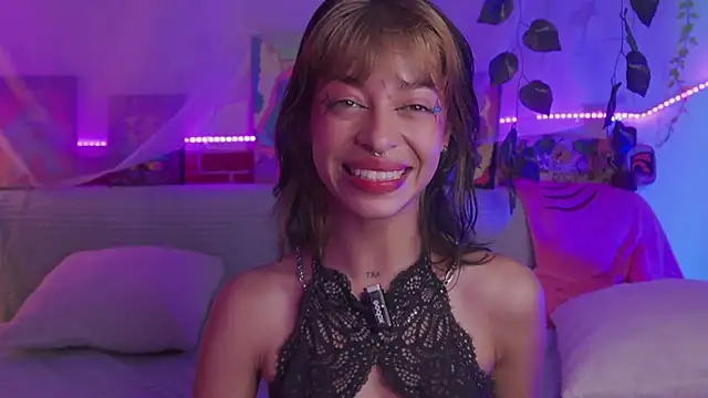 Kitty arts online show from 01-16-25, 10:44