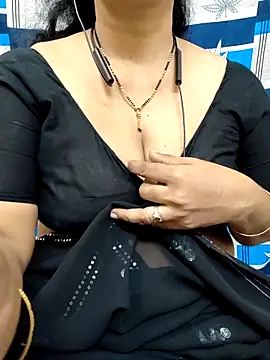 bhuvana555 online show from 02-20-25, 04:28