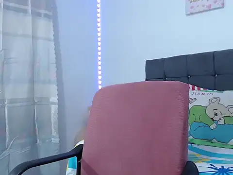 katty ebonny online show from 10-28-25, 03:21