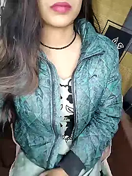 Sreya213 online show from 12-04-24, 10:35