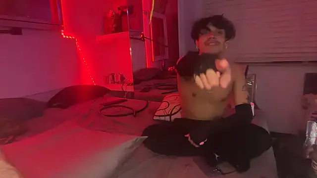 hot shot 13 online show from 02-06-26, 09:34