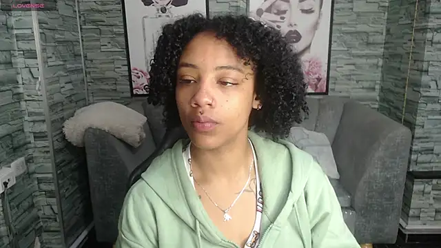 Violeth b online show from 09-23-25, 12:41