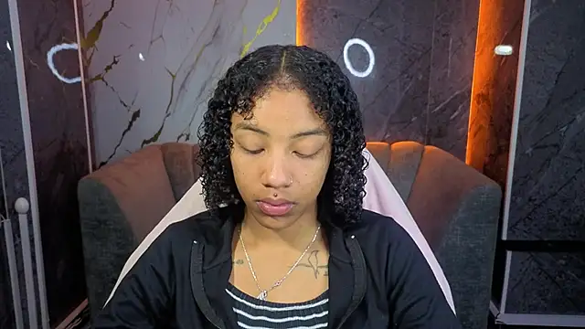 Violeth b online show from 11-12-25, 12:49